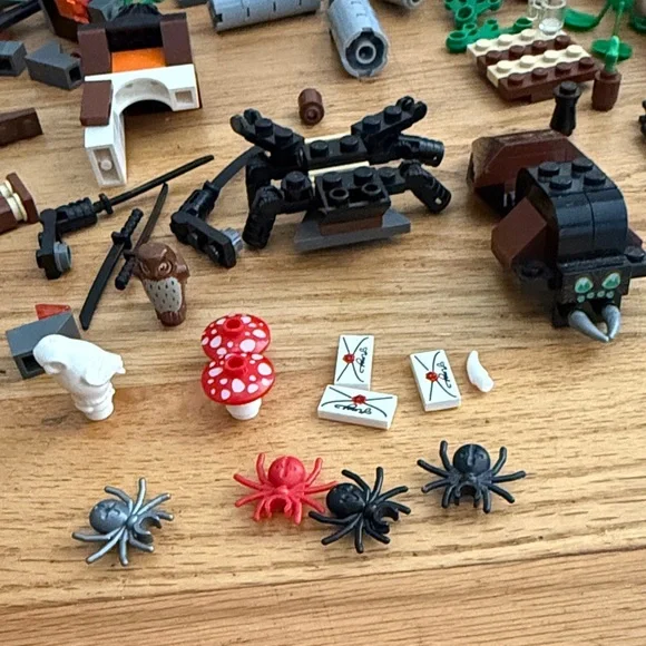 LEGO Harry Potter Pieces and Partial Sets with Minifigures  4758  4738 - Picture 13 of 16